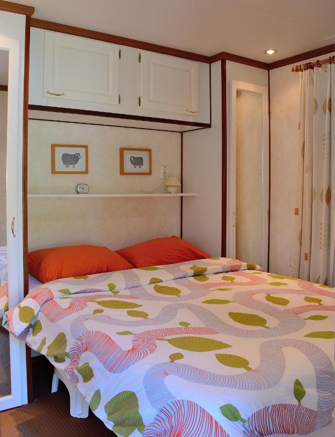Chalet Ketjil Oostvoorne Buitenkant foto